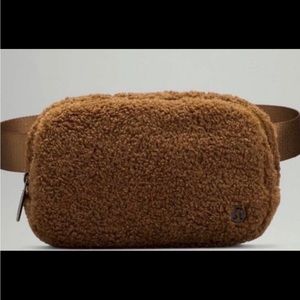 Lululemon fleece belt bag